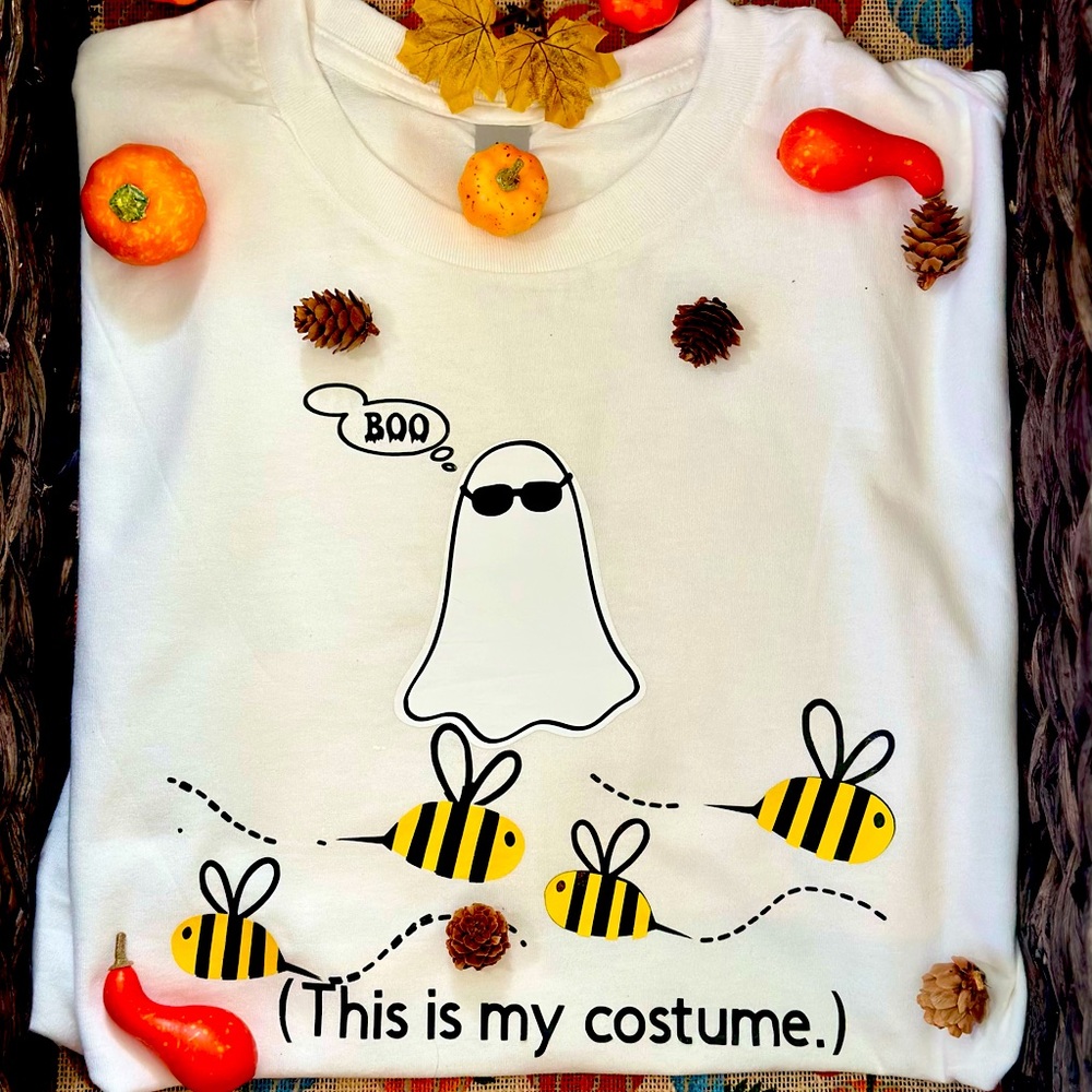 Boo Bees funny Halloween shirt / costume.